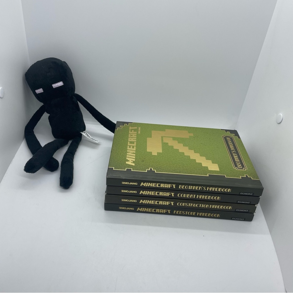 Minecraft Enderman Plush with Collector's Handbook Set